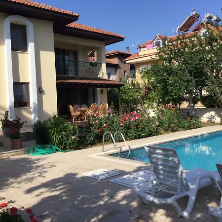 Serene With Pool And Peaceful Garden In Dalyan, Βίλα Μούγκλα