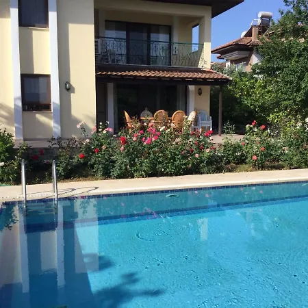 Serene With Pool And Peaceful Garden In Dalyan, Βίλα Μούγκλα